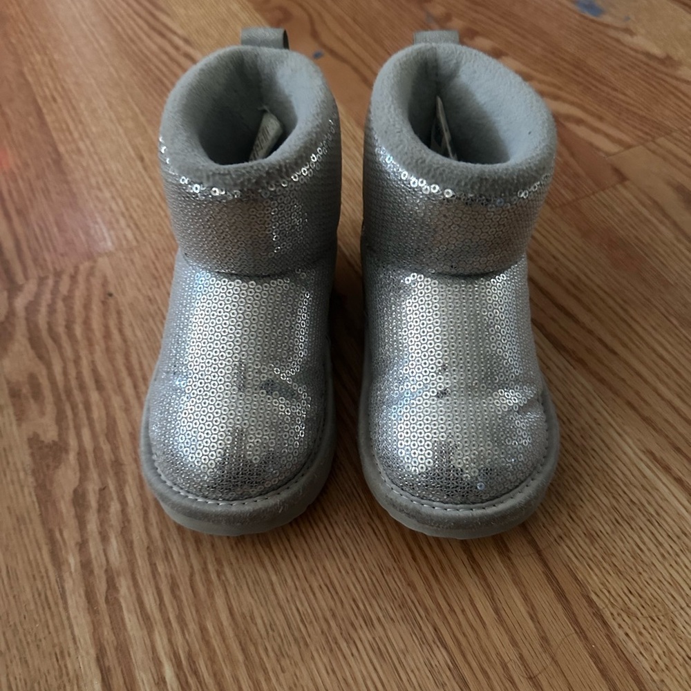 UGG Kids Glittery Silver Boots
